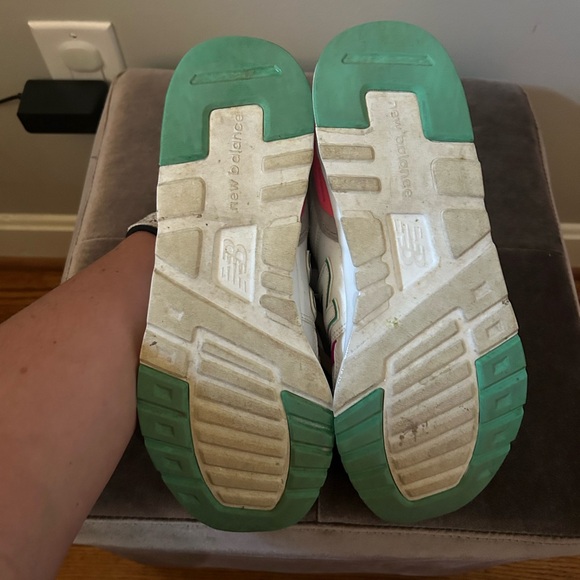 Neon sneakers- size 9 - Picture 5 of 5